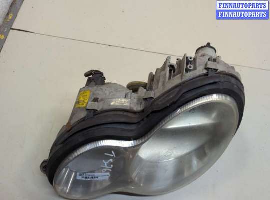 Фара передняя на Mercedes-Benz C (W203)