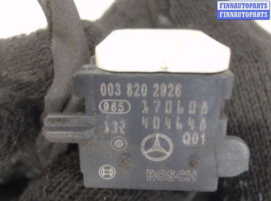 Датчик удара MB816811 на Mercedes ML W164 2005-2011
