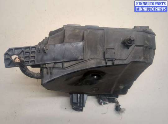 купить Блок предохранителей на Toyota Corolla E15 2006-2013