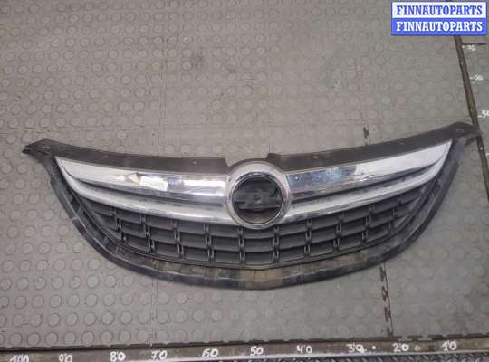 купить Решетка радиатора на Opel Zafira C 2011-2019