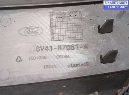 Решетка радиатора на Ford Kuga I