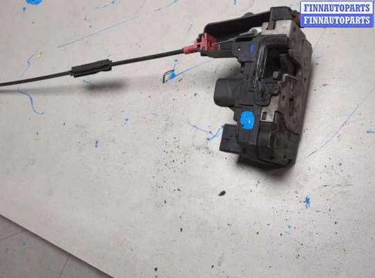 Замок боковой двери на Opel Astra H / Classic