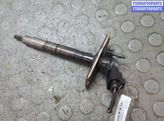 Форсунка топливная VG2727955 на Volkswagen Passat 6 2005-2010