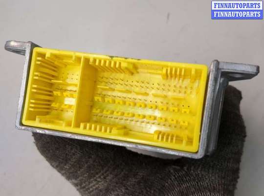 ЭБУ AIRBAG (электронный блок управления подушками безопасности) на Mercedes-Benz ML (W164)