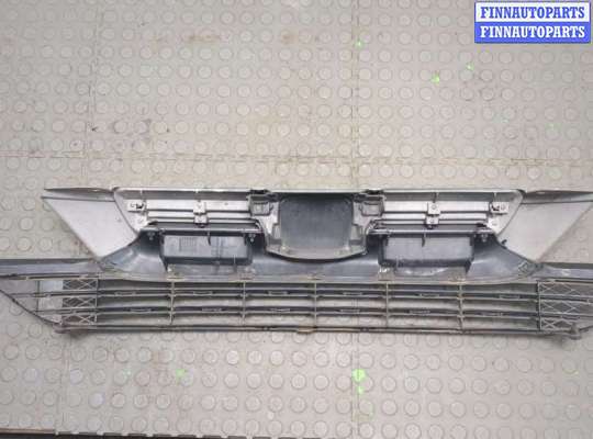 купить Решетка радиатора на Honda CR-V 2006-2012