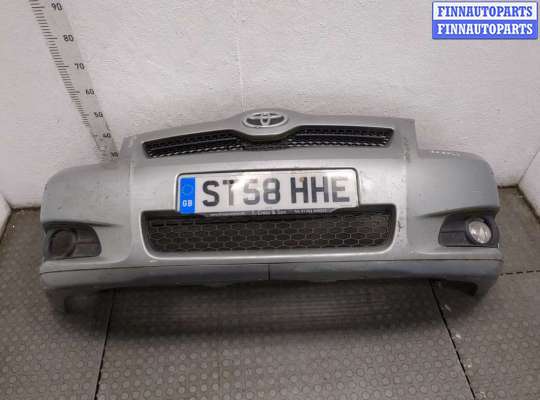 купить Заглушка (решётка) бампера на Toyota Corolla Verso 2004-2009