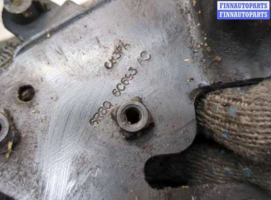 купить Кронштейн (лапа крепления) на Land Rover Discovery 4 2009-2016