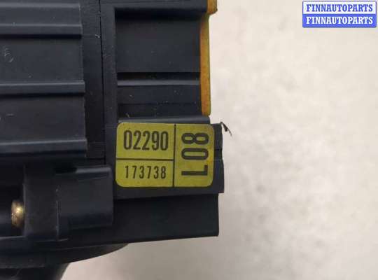 купить Переключатель дворников (стеклоочистителя) на Toyota Corolla E12 2001-2006