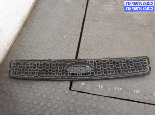 купить Решетка радиатора на Ford Fusion 2002-2012