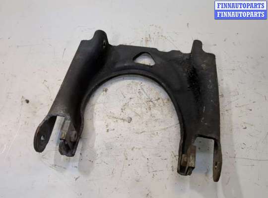 Рычаг подвески на Peugeot 407