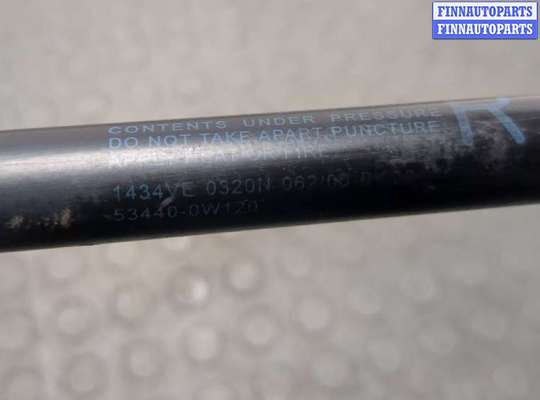 купить Амортизатор капота на Toyota FJ Cruiser