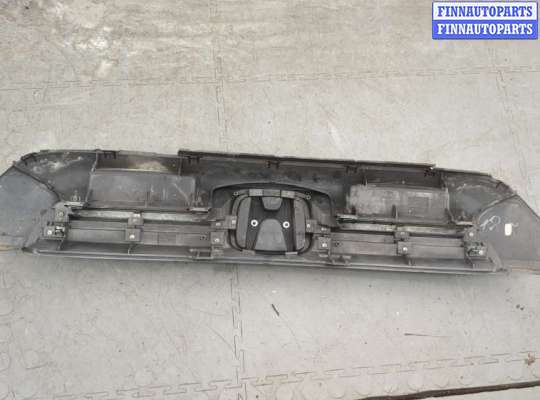 купить Решетка радиатора на Honda CR-V 2006-2012