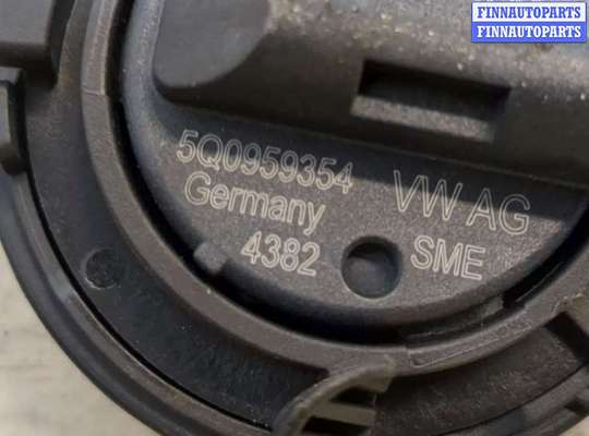 купить Датчик удара на Volkswagen Golf 7 2012-2020