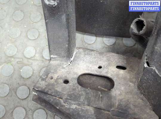 купить Рамка передняя (телевизор) на Cadillac Escalade 3 2006-2014