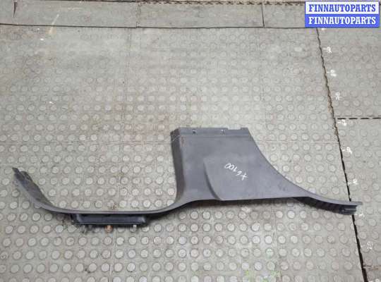 купить Обшивка центральной стойки на Volkswagen Touareg 2014-2018