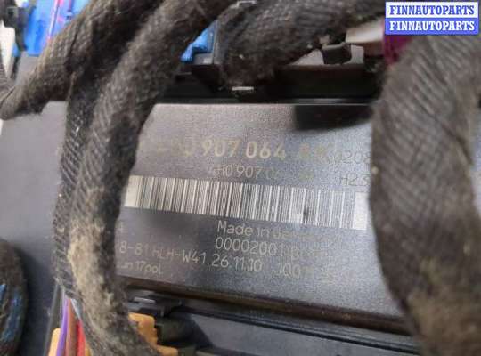 купить Блок управления бортовой сети (Body Control Module) на Volkswagen Touareg 2010-2014