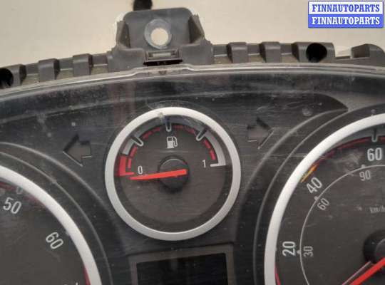 Щиток приборов на Opel Corsa D
