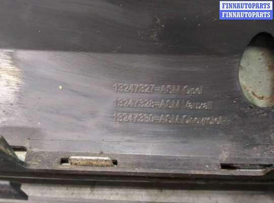 купить Решетка радиатора на Opel Zafira B 2005-2014