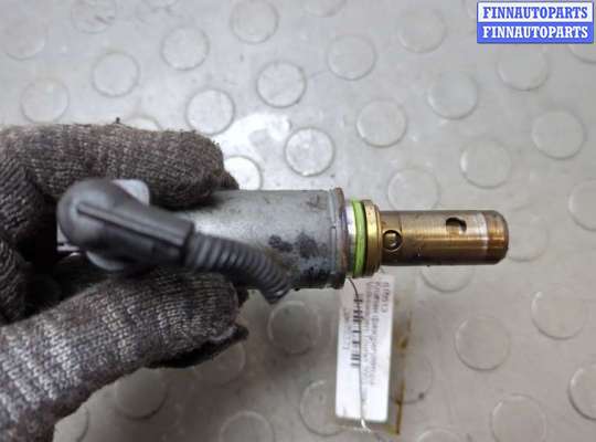 купить Клапан фазорегулятора на Volkswagen Touran 2003-2006