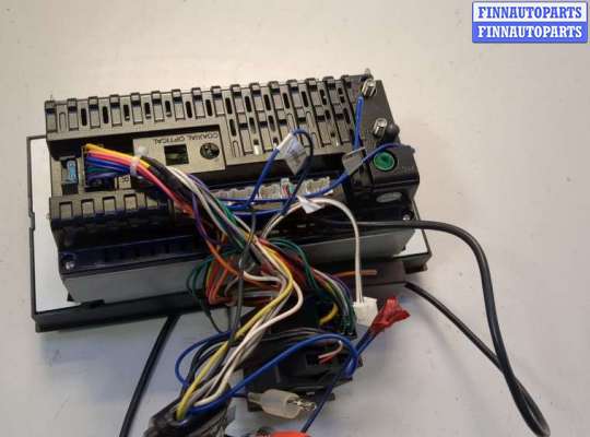 купить Магнитола на Volkswagen Touareg 2002-2007