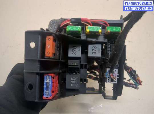 купить Блок предохранителей на Audi A8 (D3) 2002-2010