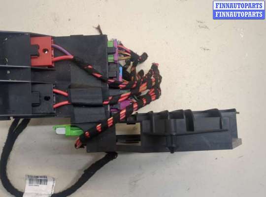 купить Блок предохранителей на Audi A8 (D3) 2002-2010