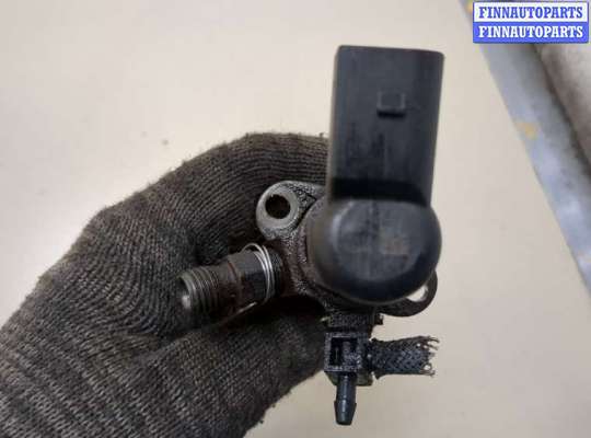Форсунка топливная на Range Rover Sport I (L320)