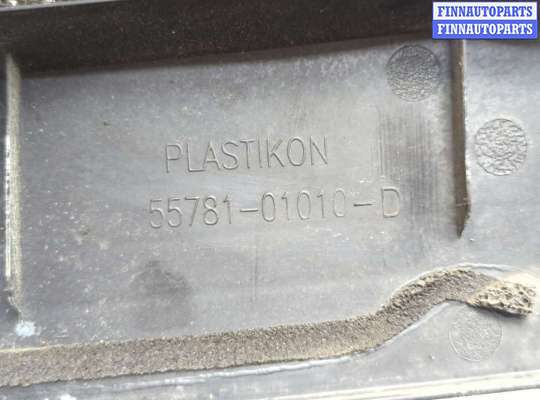 купить Жабо под дворники (дождевик) на Pontiac Vibe 1 2002-2008