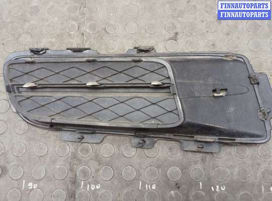 купить Заглушка (решётка) бампера на BMW X5 E70 2006-2013