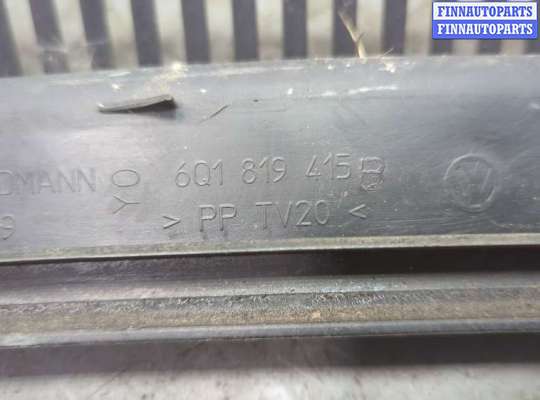 купить Жабо под дворники (дождевик) на Volkswagen Polo 2001-2005