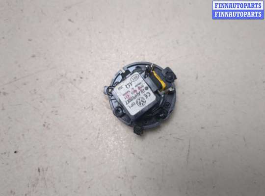 купить Динамик на Volkswagen Passat 5 2000-2005