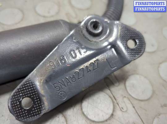 купить Амортизатор крышки багажника на Volkswagen Tiguan 2016-2020