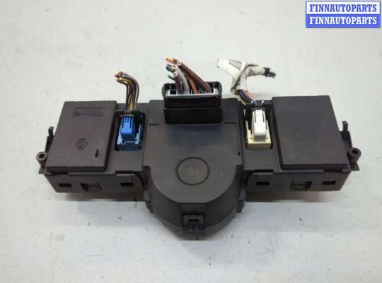 купить Переключатель отопителя (печки) на Renault Megane 2 2002-2009