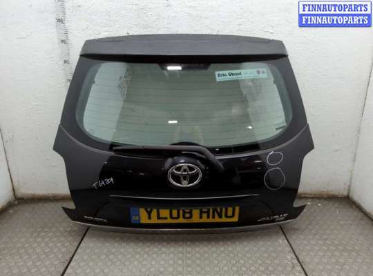Кнопка открывания багажника с крышки TT973712 на Toyota Auris E15 2006-2012