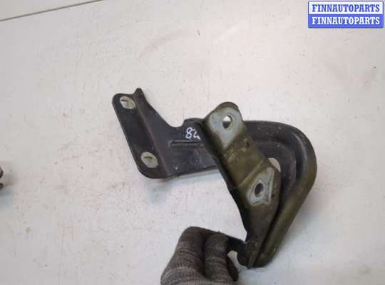 Петля капота на Ford Explorer V (U502)