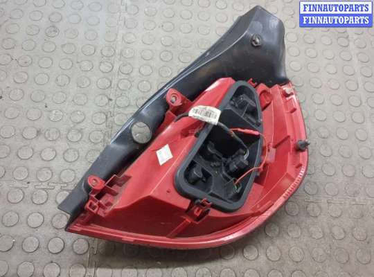 купить Фонарь (задний) на Renault Clio 2009-2012