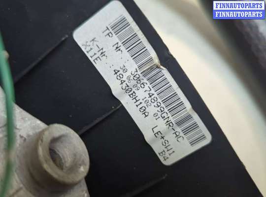 Подушка безопасности водителя (AirBag) на Nissan Note (E11)