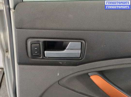 купить Дверь боковая (легковая) на Ford Kuga 2008-2012