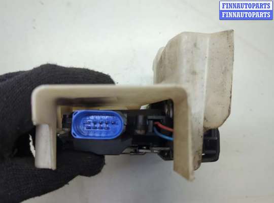 купить Замок двери на Volkswagen Touareg 2007-2010