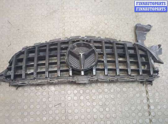 купить Решетка радиатора на Mercedes C W204 2007-2013