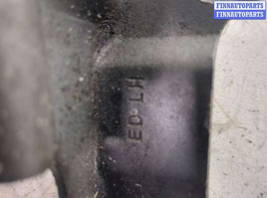 купить Петля капота на KIA Ceed 2007-2012