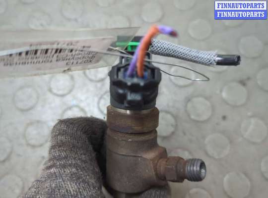 Форсунка топливная на Citroen C3 Picasso