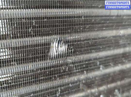 купить Радиатор охлаждения двигателя на Dacia Sandero 2008-2012