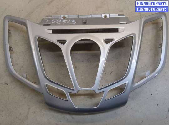 Рамка магнитолы на Ford Fiesta VI