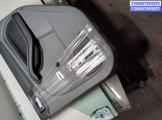 Дверная карта (Обшивка двери) FO2159644 на Ford Focus 2 2008-2011