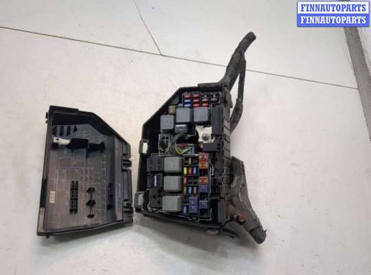 Купить Блок предохранителей на Ford Mondeo 4 2007-2015 Блок предохранителей FO2193920 на Ford Mondeo 4 2007-2015