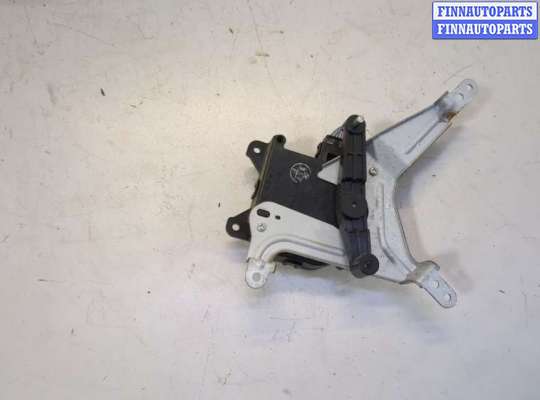 купить Электропривод заслонки отопителя на Toyota FJ Cruiser