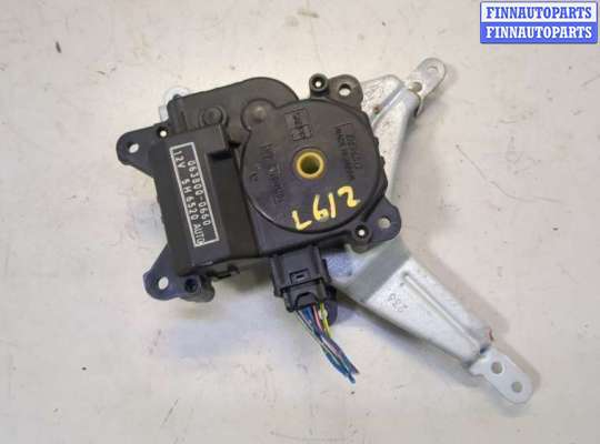 купить Электропривод заслонки отопителя на Toyota FJ Cruiser