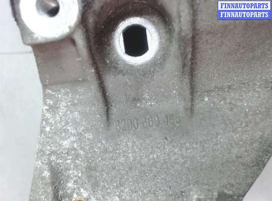купить Кронштейн компрессора кондиционера на Renault Scenic 2003-2009