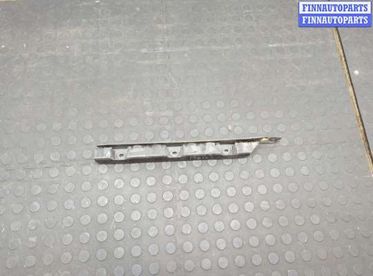 Кронштейн бампера на BMW X3 (E83)